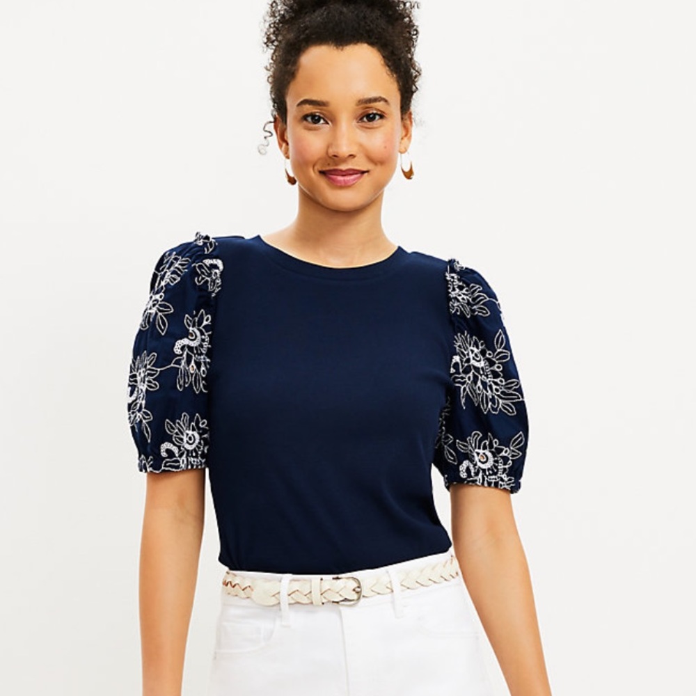 NWT LOFT Eyelet Smocked Bubble Sleeve Top
